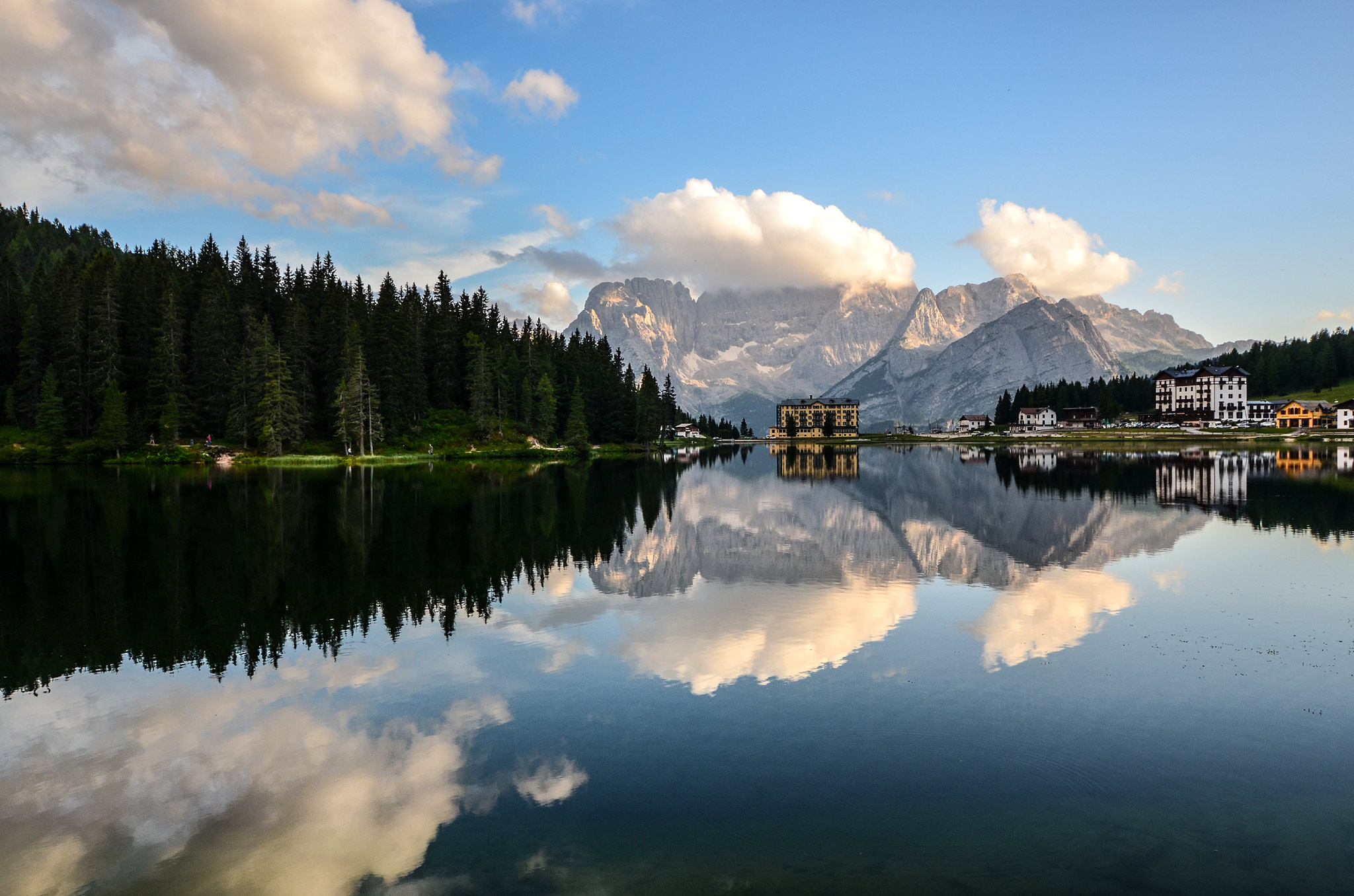 Misurina (Photo license: CC BY-NC-SA 2.0)